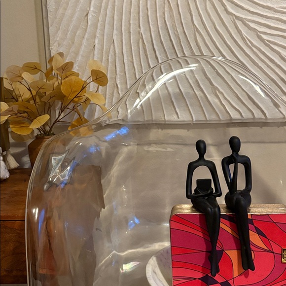 Contemporary Home Decor - Picture 11 of 11